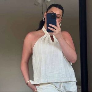 Universal Thread NWT Women’s Knotted Halter Top Cream Size XXL